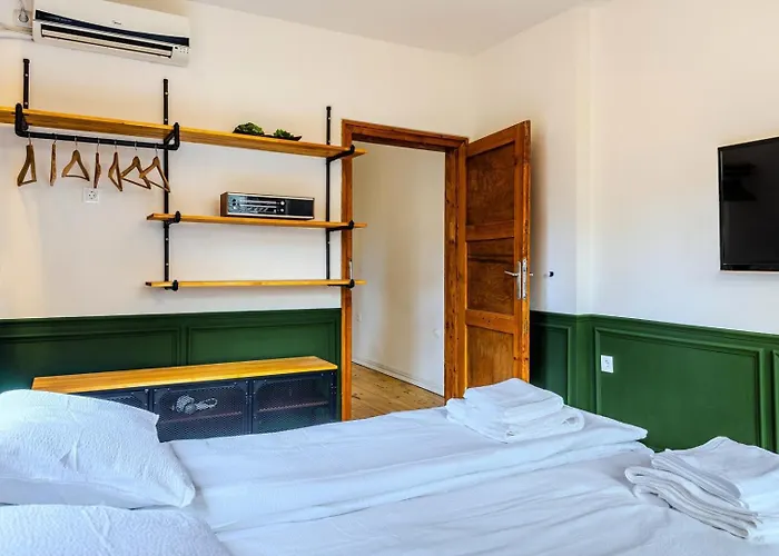 Paganini House Close To Center And Rowing Canal